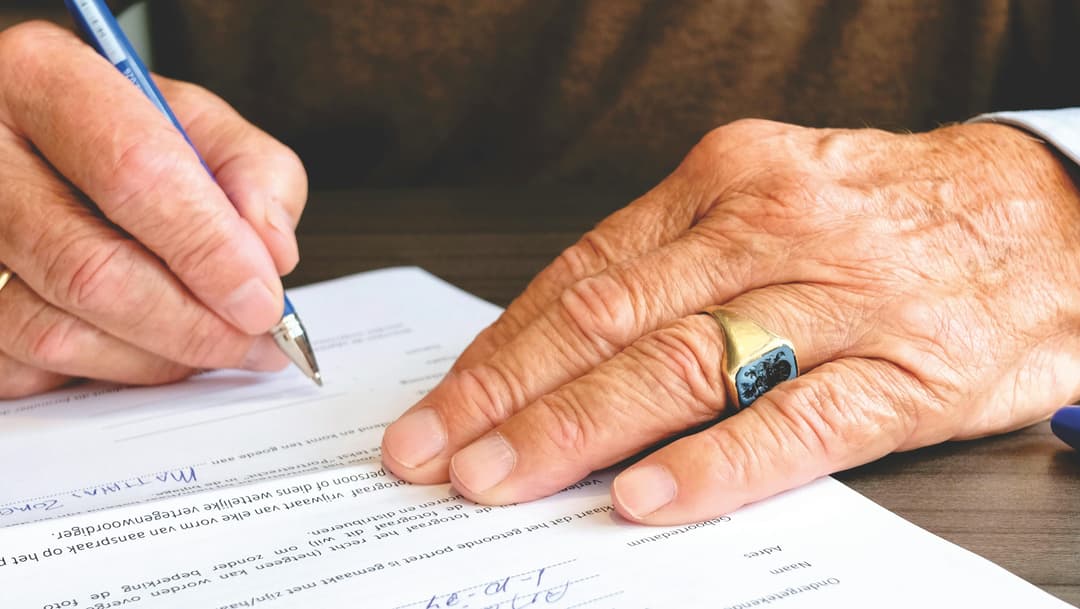 Syndic professionnel ou bénévole pour votre copropriété ?